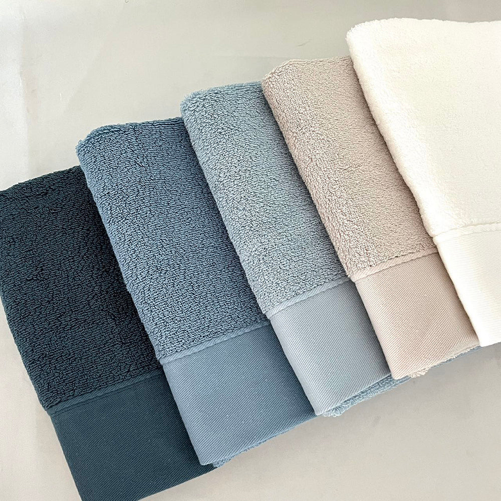 100% Cotton Thickened Bath Towel - 70*150cm - Image 3