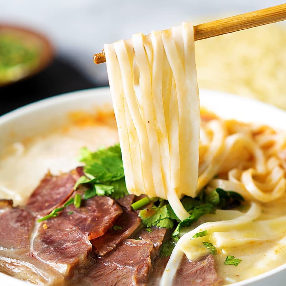 A-Kuan Lanzhou Beef Noodles - Bowl, 95g - Image 4
