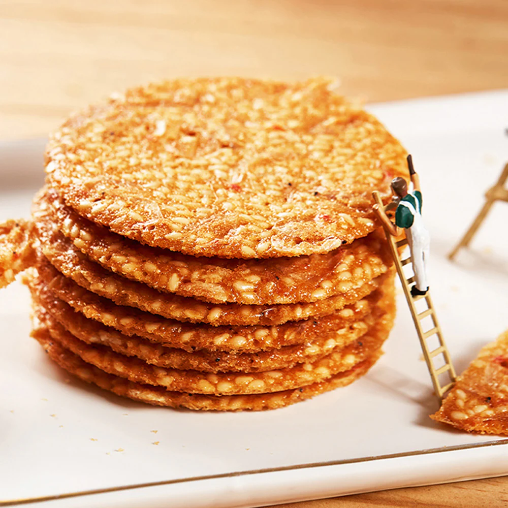Ajisen Seika Shrimp and Sesame Crisps - 145g - Image 2