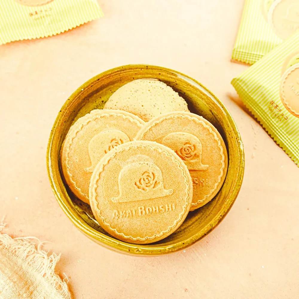 Akai Bohshi French Crepes with Matcha Chocolate - 12 Pieces - Image 4