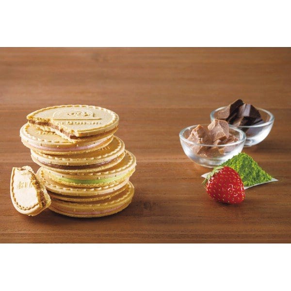 Akai Bohshi Japanese Assorted Whipped Chocolate Sandwich Cookies - 32 Pieces, 243g - Image 2