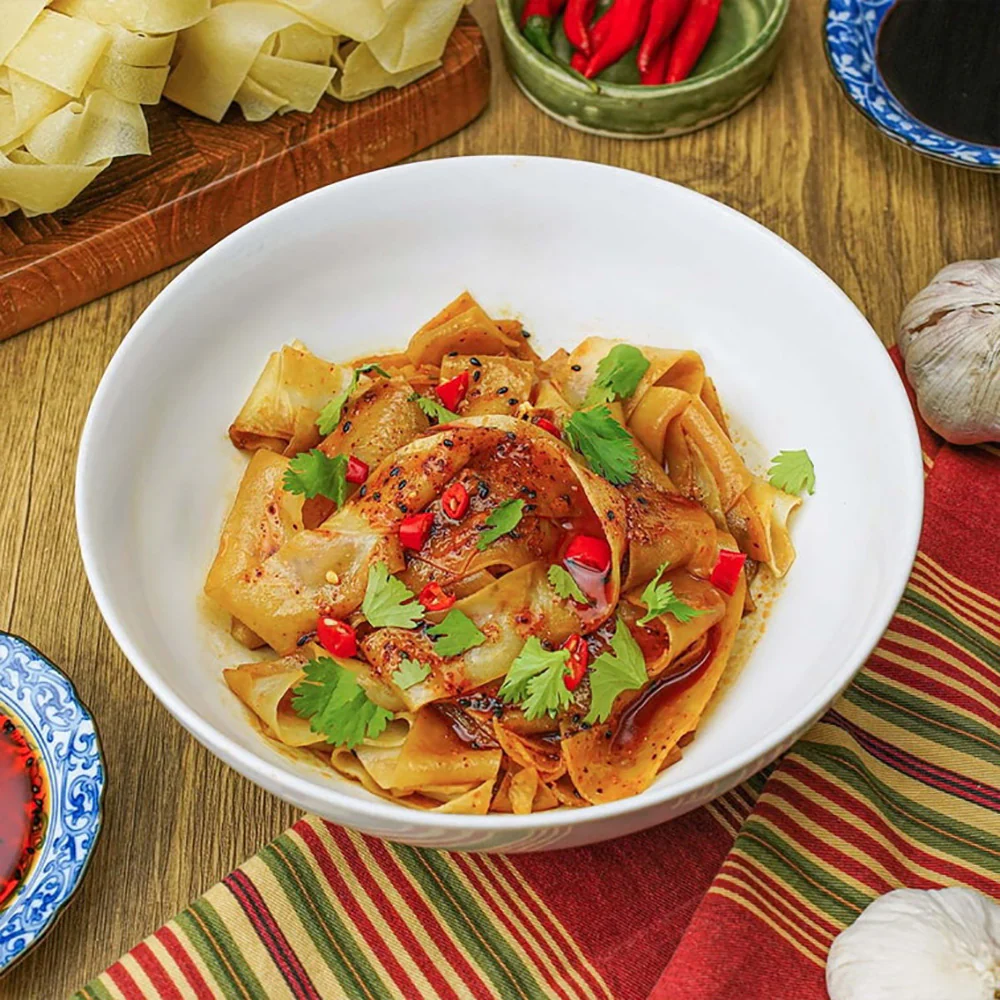 A'Kuan Sweet Spicy Broad Noodles - 115g x 4 Packs - Image 4
