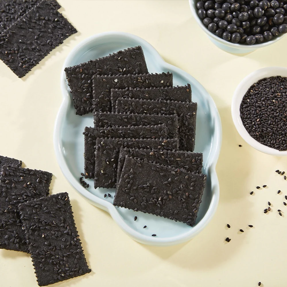 ALDI Delight Five Black Sesame Crispy Biscuits 300g – Limited Import - Image 2