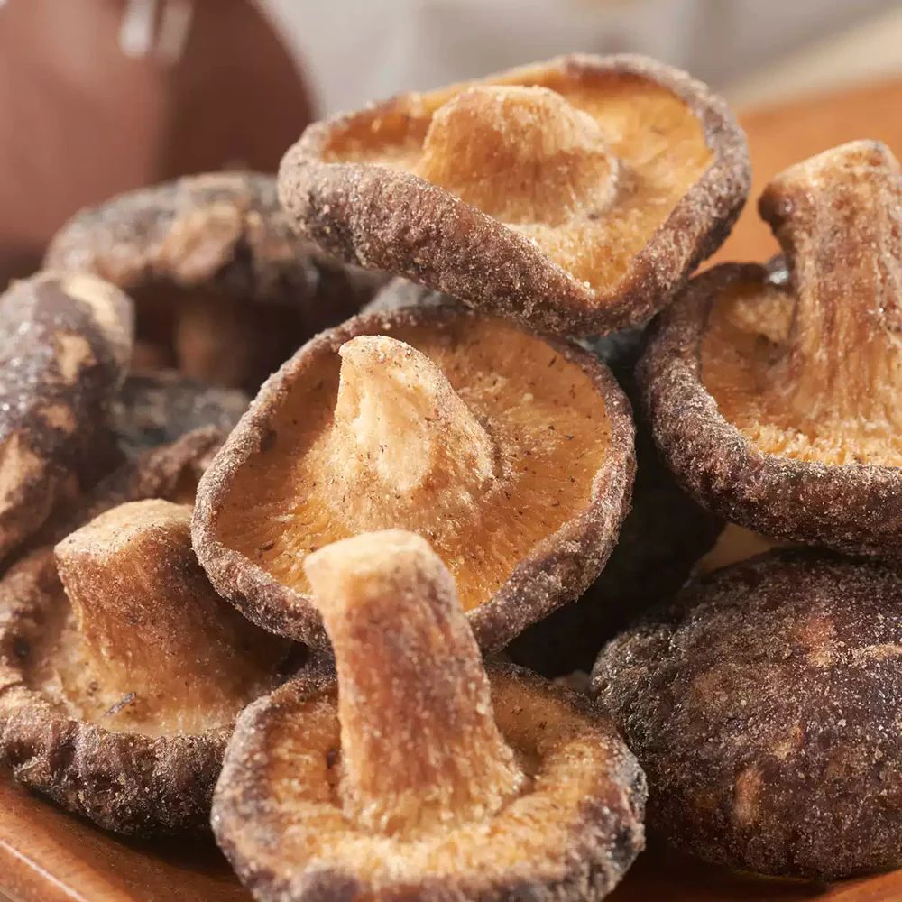 Aldi Delight Mushroom Crisp 40g – Shiitake Mushroom Chips - Limited Import - Image 2