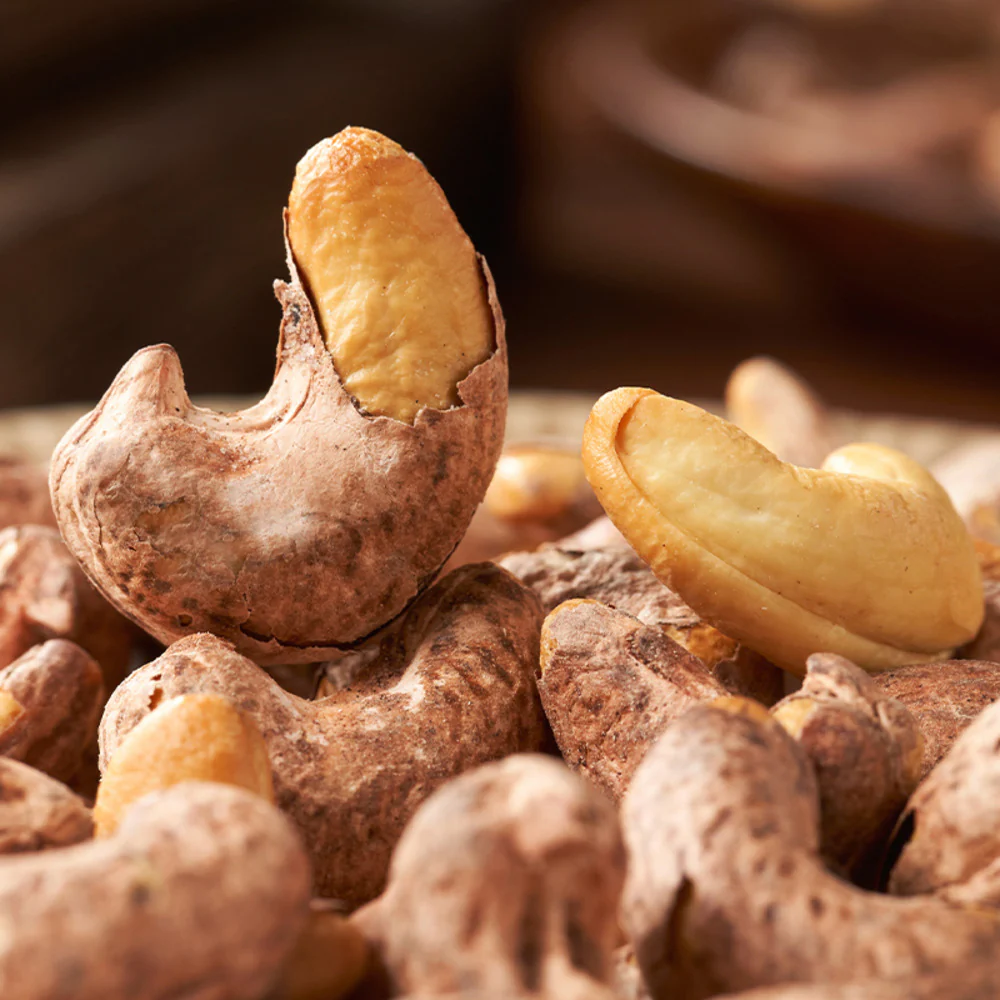 ALDI Delight Purple-Skin Cashews with Skin 150g – Limited Import - Image 3