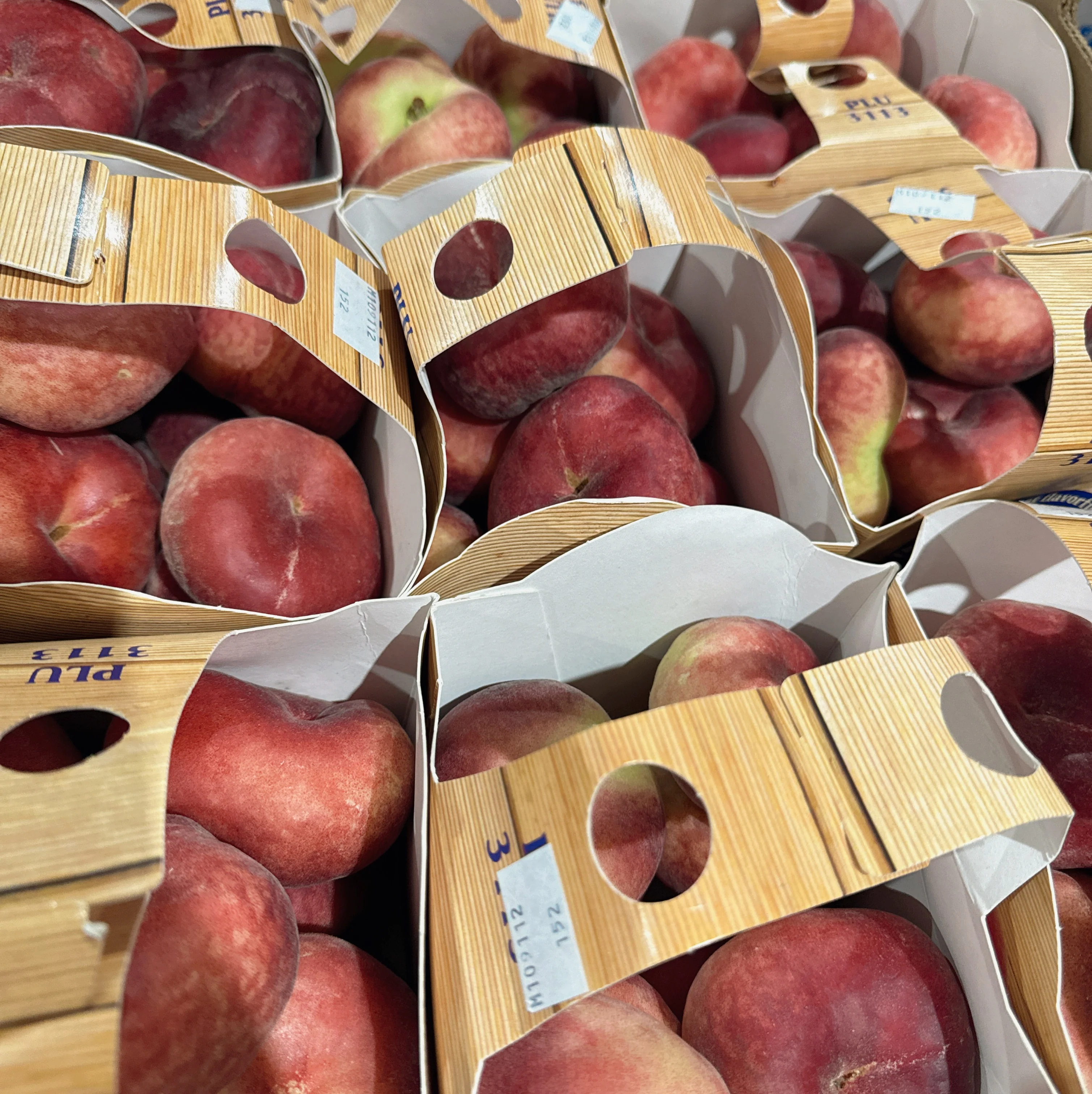 American Donut Peaches - 860g - Image 3
