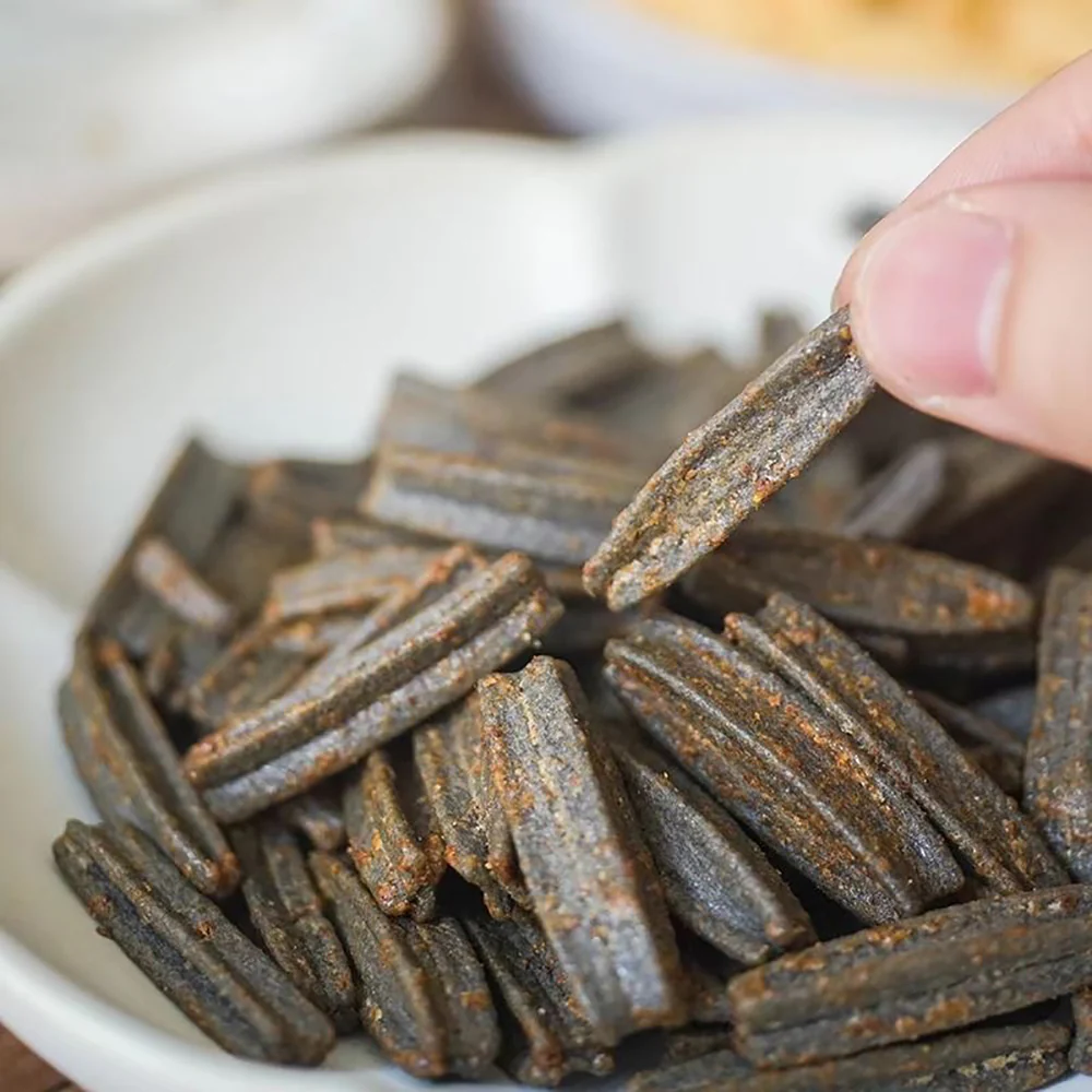 Ben Gong E Le Cheese Sticks - Black Garlic Flavor, 95g - Image 3