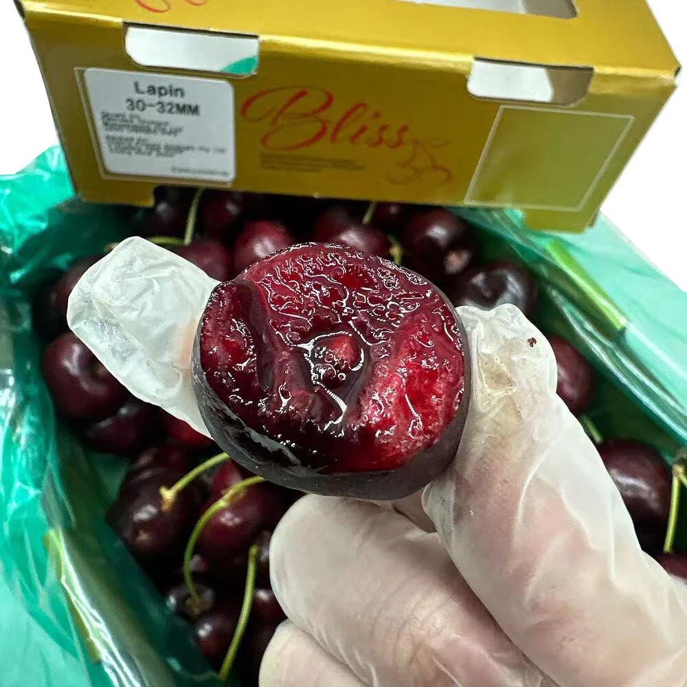 Bliss Fresh Lapin Cherries Gift Box 30–32mm – 1kg - Image 4
