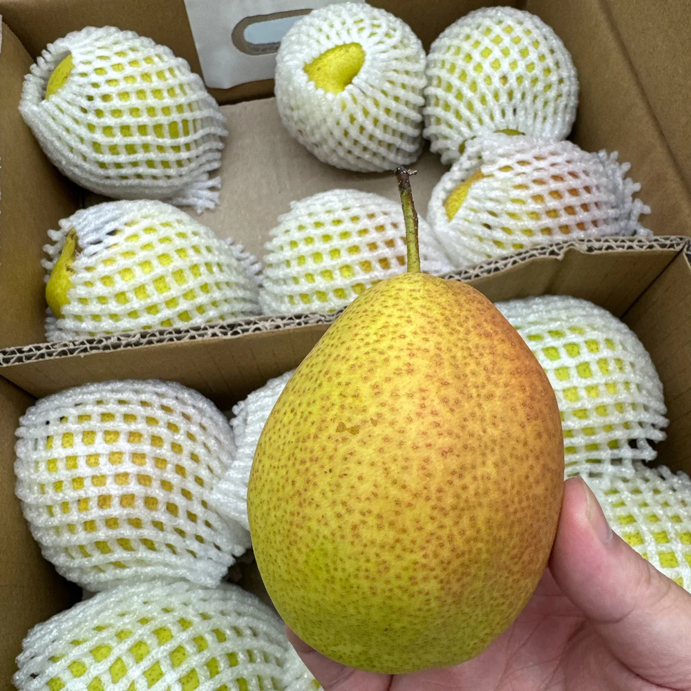 Box of Fragrant Pears - 3kg - Image 2