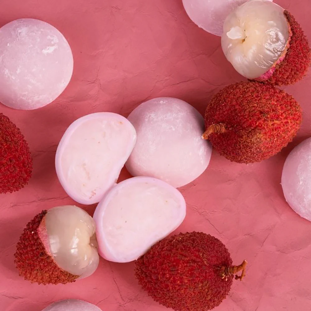 Buono Mochi Ice Cream Lychee Flavor 6pcs 156g - Image 2