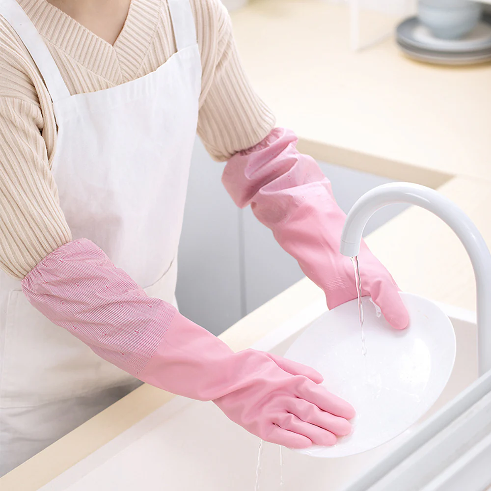 Camellia Thick Fleece Lined Waterproof Gloves - One Size, Random Pink or Blue - Image 2