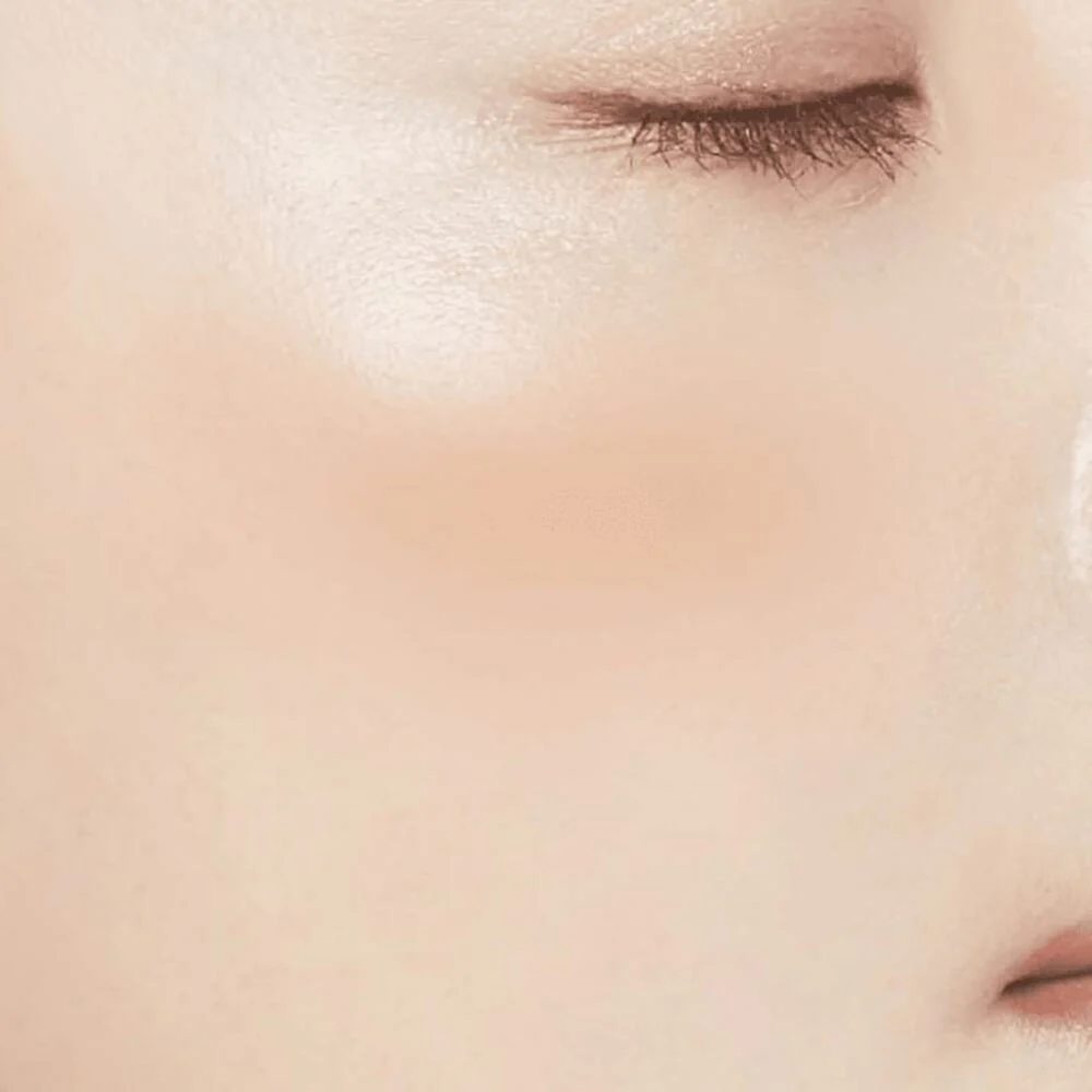 CEZANNE Dual Highlighter Palette 01 - Image 3
