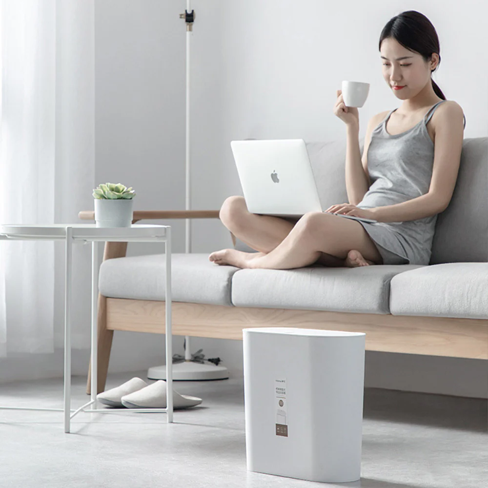 Chahua Collin Flip-Top Narrow Trash Can - White - Image 4