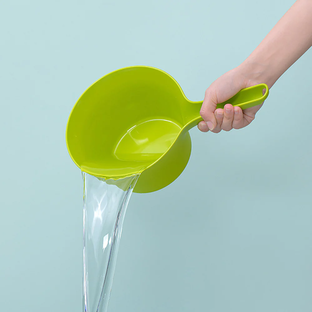 Chahua Universal Large Water Scoop - Random Green or Orange - Image 4