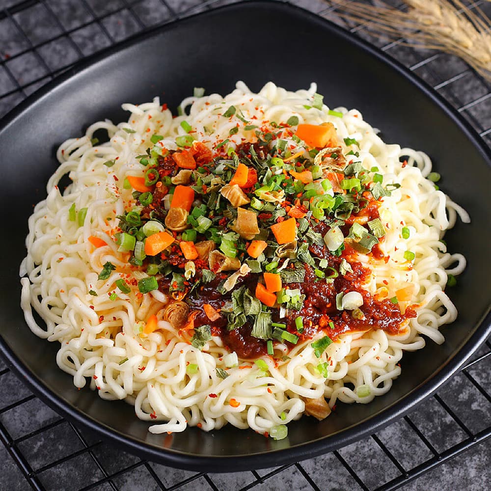 Chen Cun Salted Egg Yolk Lo Mein - 95g - Image 4