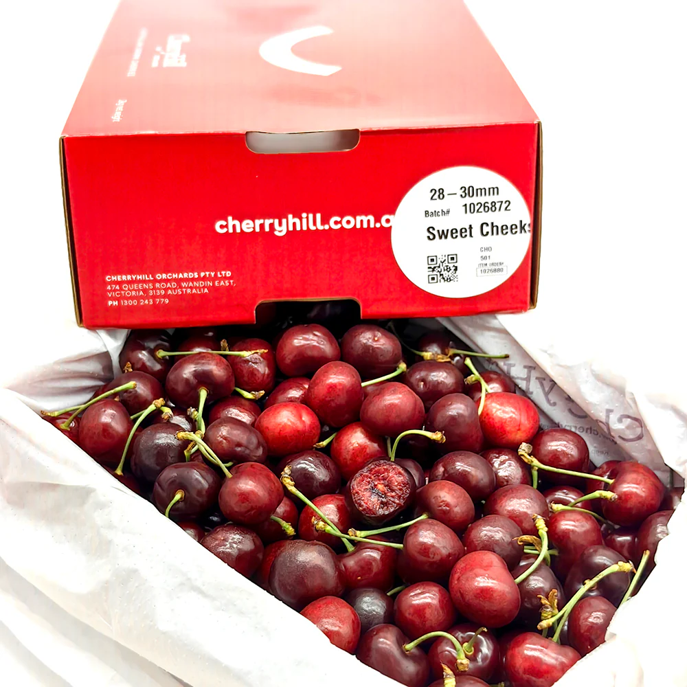 CherryHill Sweet Cheek Export Grade Cherries Gift Box 28-30mm - 2kg - Image 2