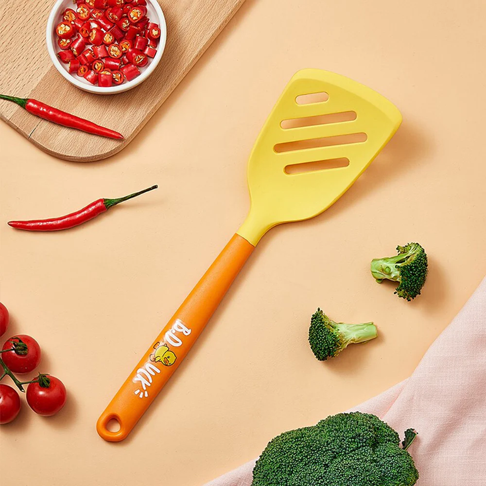 Cooking Emperor Little Yellow Duck Silicone Spatula - Image 2