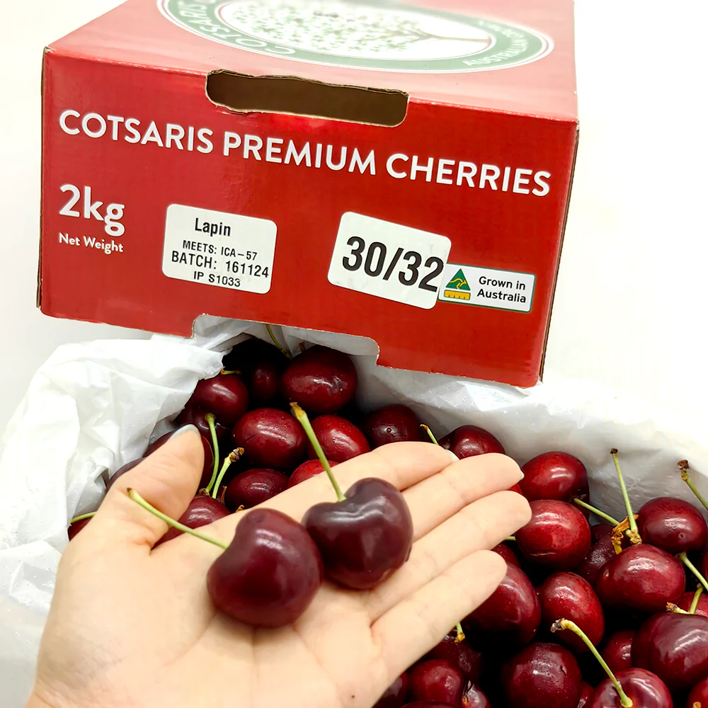Cotsaris Lapin Cherries Gift Box - 30-32mm, 2kg - Image 2