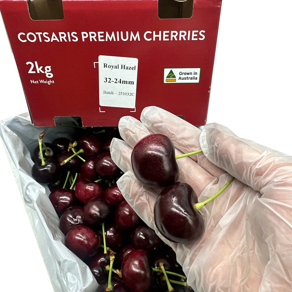Cotsaris Royal Hazel Premium Cherries Gift Box 32–34mm – 2kg - Image 3