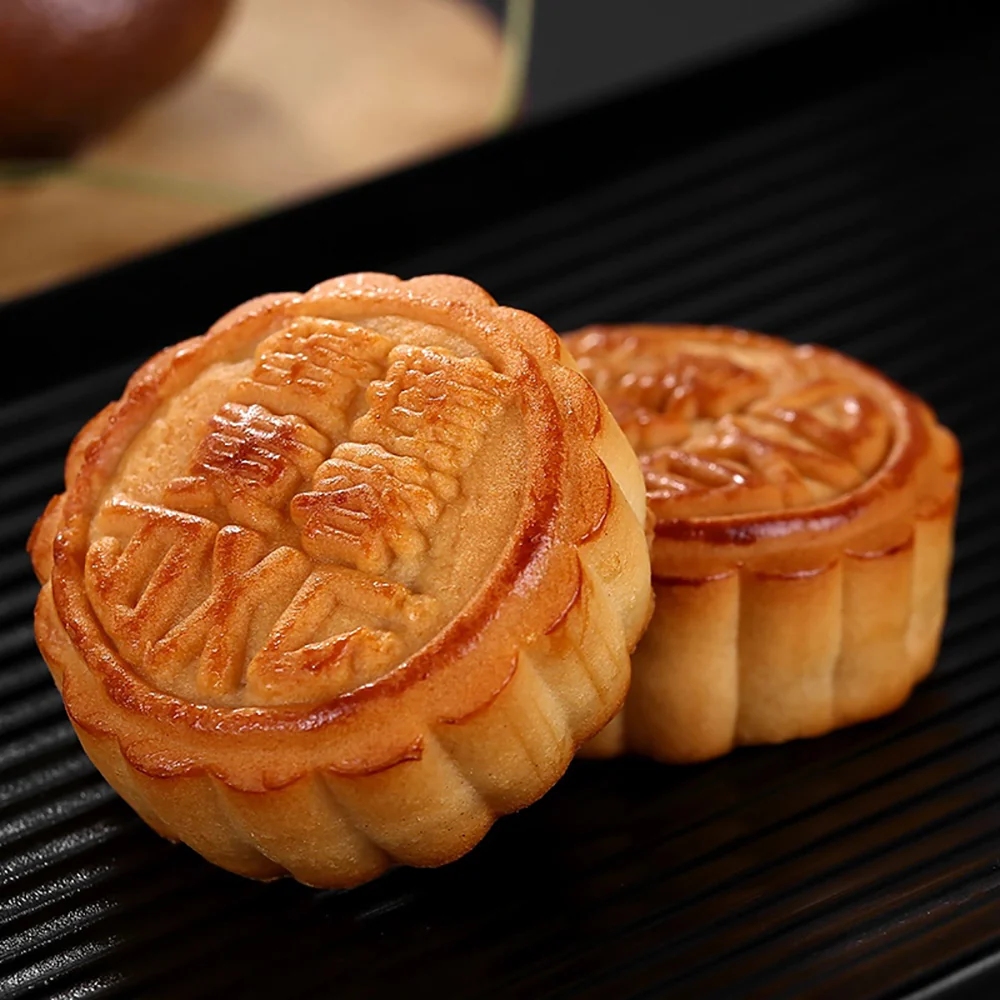 Daoxiangcun Reunion Mooncake Gift Box - 600g - Image 4