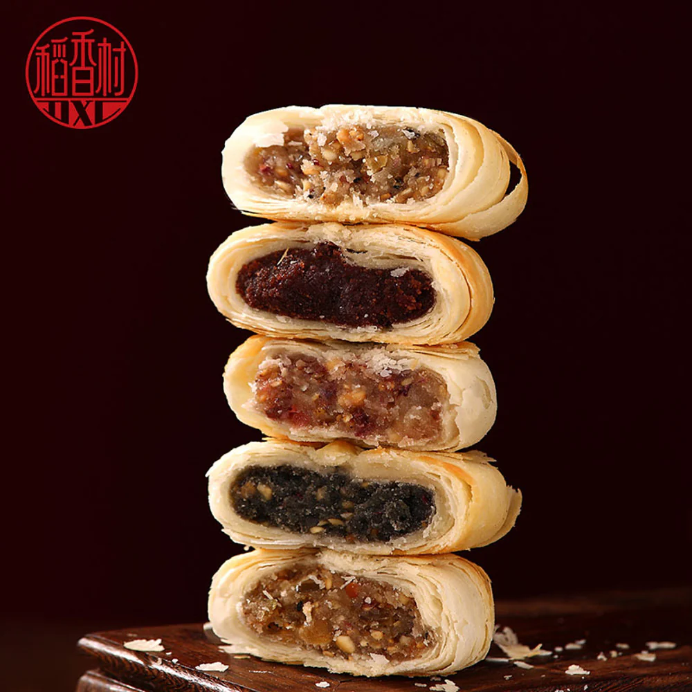 Daoxiangcun Su-Style Mooncakes – Savory Pepper-Salt 310g - Image 2