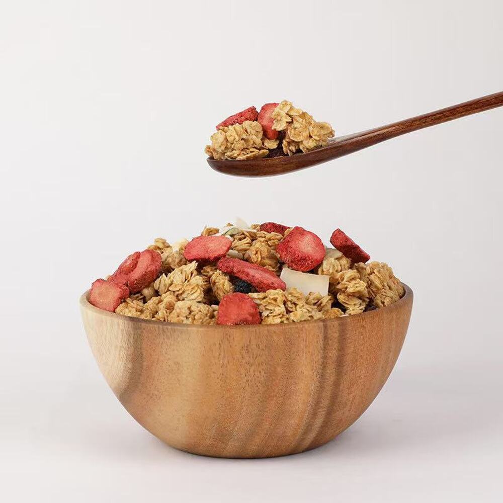 DL Strawberry Fruit Granola 320g - Crunchy Oat Cereal with Mixed Fruits - Limited Import - Image 4
