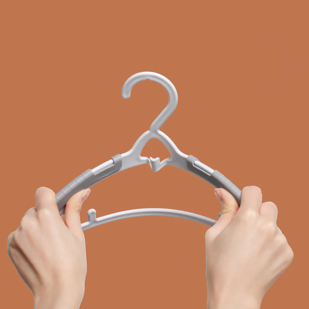 FaSoLa Children's Adjustable Hangers - 5 Pieces, White - Image 2
