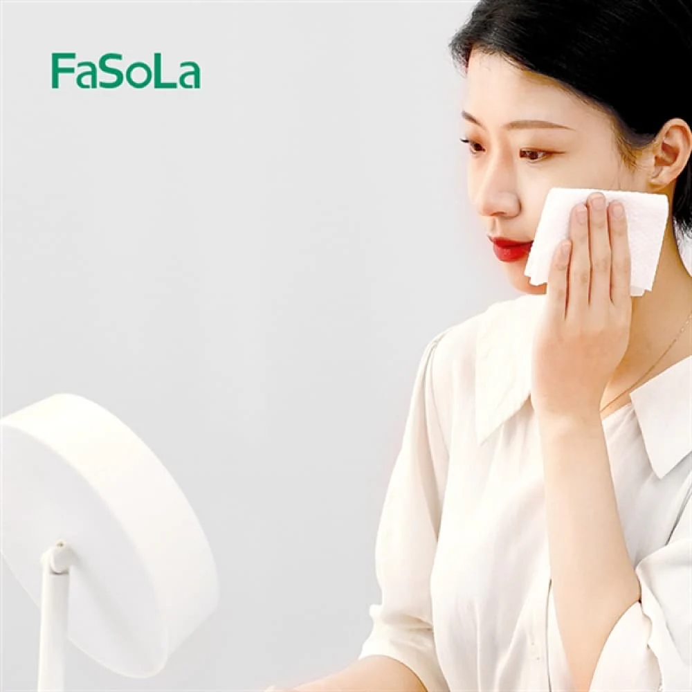 FaSoLa Cotton-Soft Disposable Face Towels, Plain Weave, 20 x 20 cm (80 Sheets) - Dry Wipes for Face Washing & Makeup Removal - Image 2