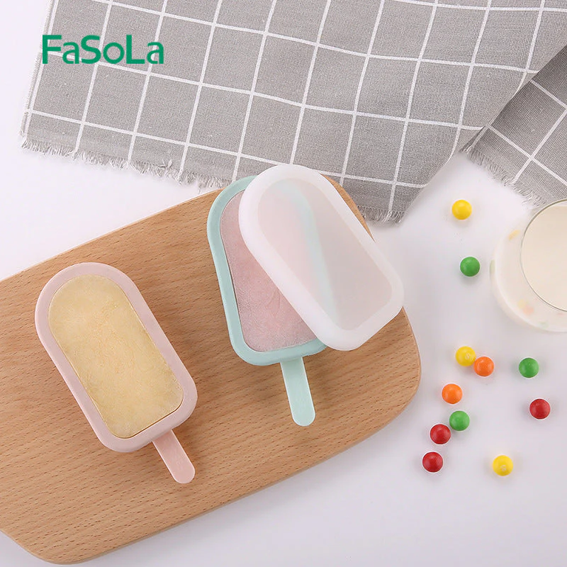 FaSoLa Large Regular Cartoon Shaped Ice Cream Mould in Lotus Pink - Food Grade Silicone with Lid, 13.5*7*2.5cm X3 - Image 3