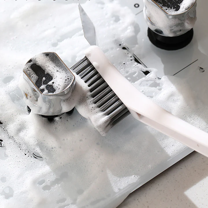 FaSoLa Multi-Functional Scraper Brush - White - Image 3