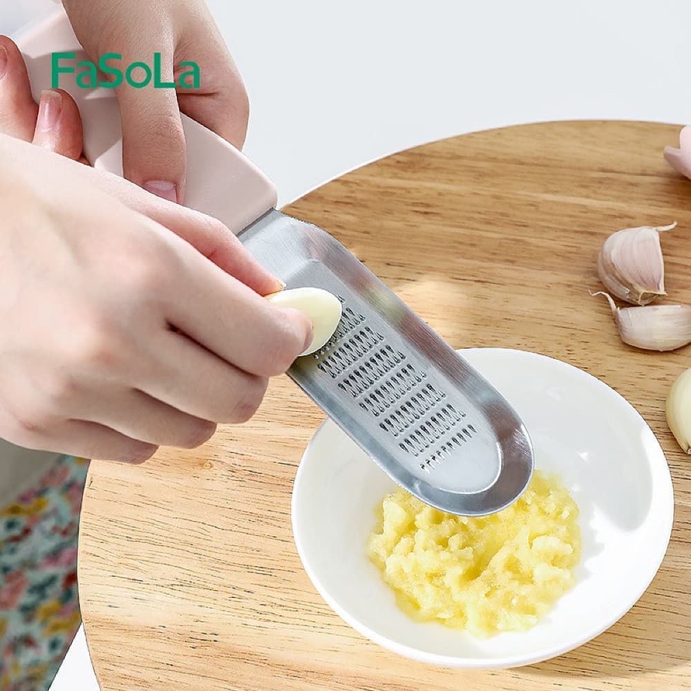 FaSoLa Multi-Functional Stainless Steel Ginger and Garlic Grater - Pink - Image 2