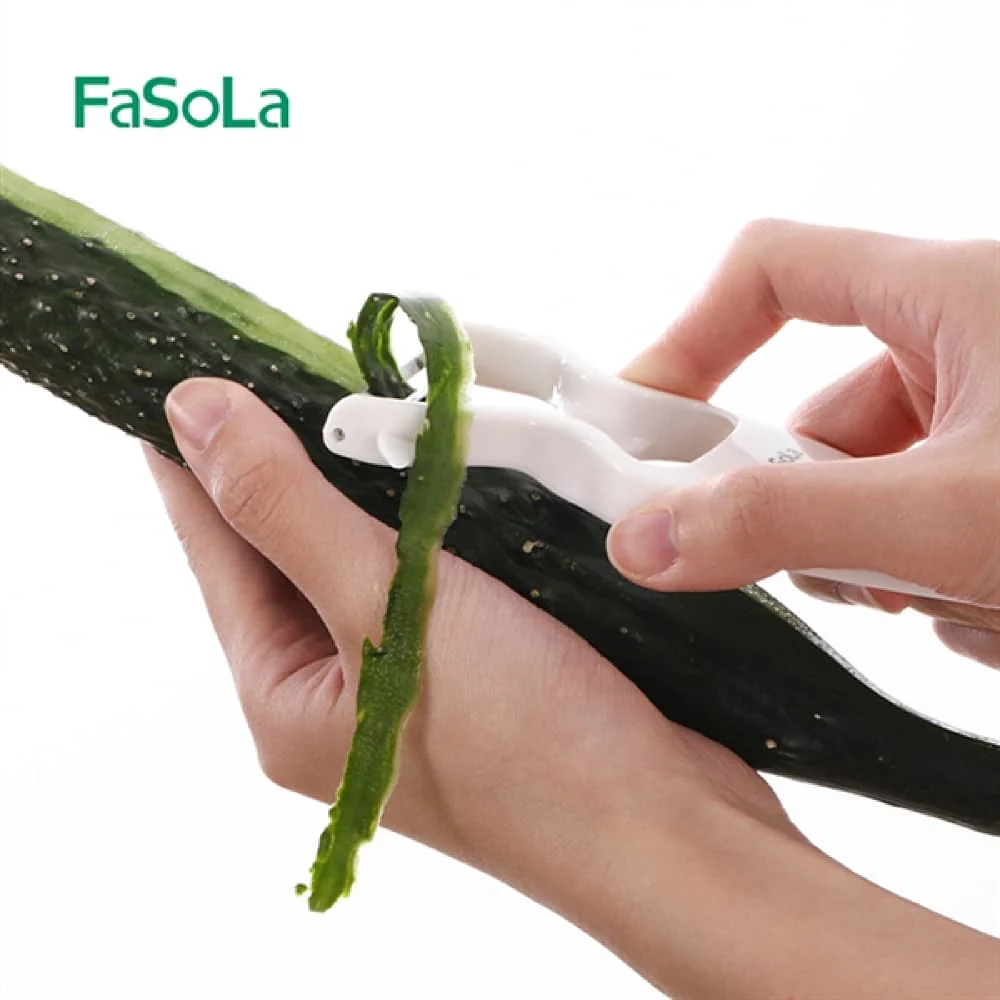 FaSoLa Multifunctional Plastic Peeler - White - Image 3