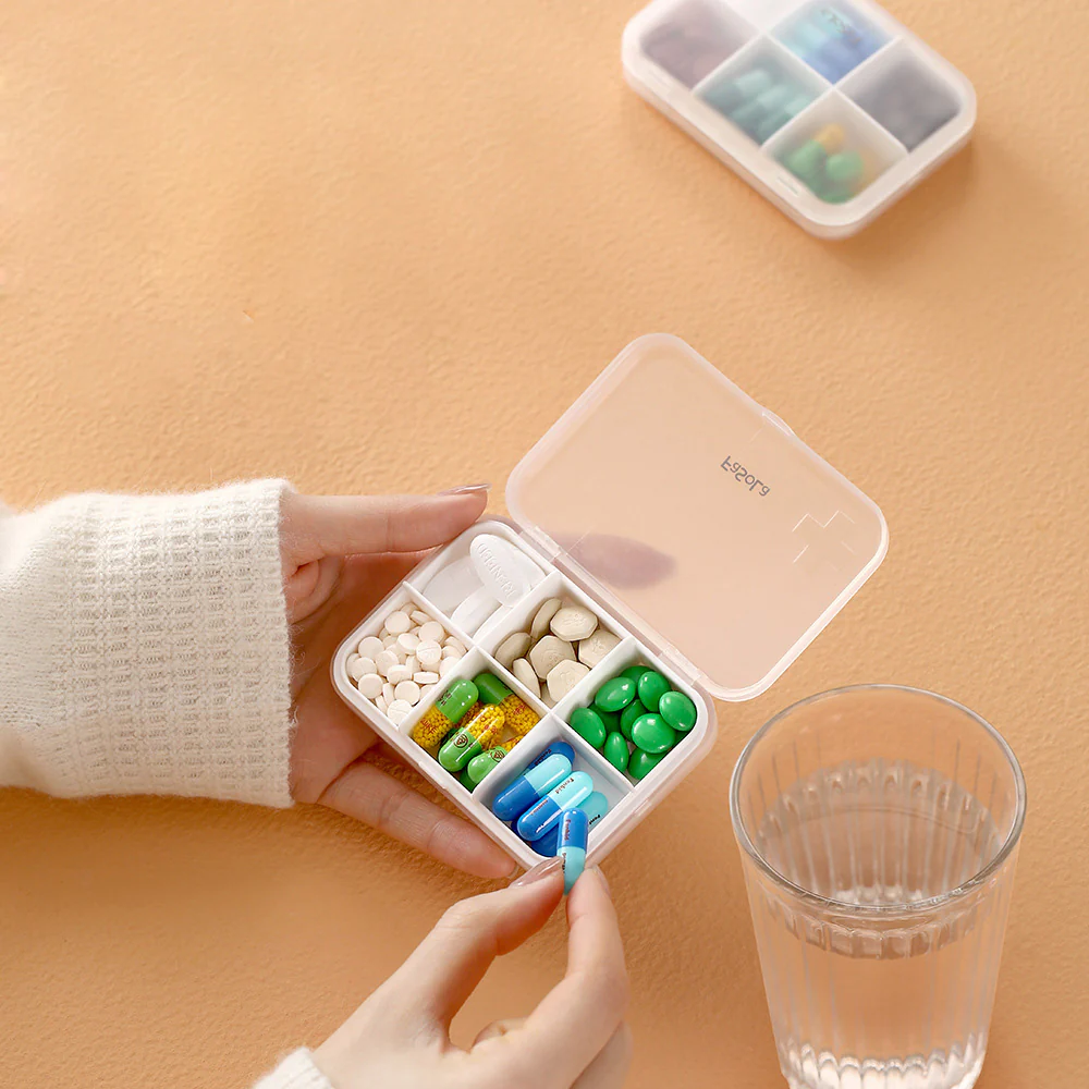 FaSoLa Simple Six-Compartment Pill Box - White