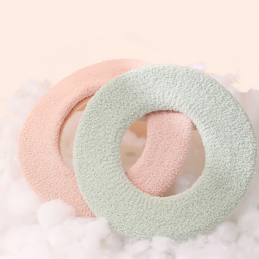 Fasola Soft Plush Toilet Seat Cover - Pink - Image 2