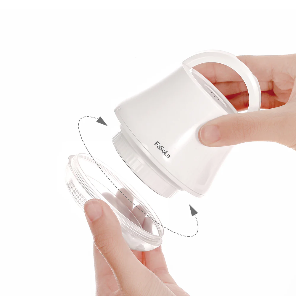 Fasola USB Fabric Shaver - White - Image 3