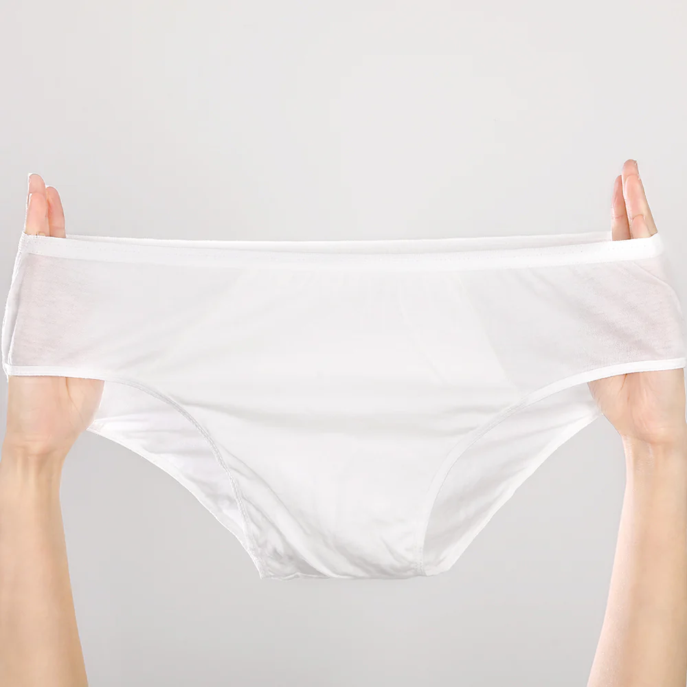 FaSoLa Women's Disposable Cotton Underwear - White XXL, Pack of 5 - Image 3