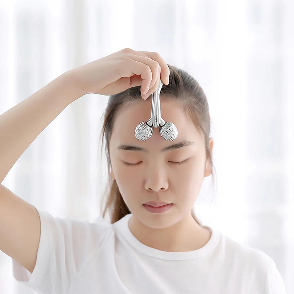FaSoLa Y-Shaped Face Slimming Massager - Silver - Image 4