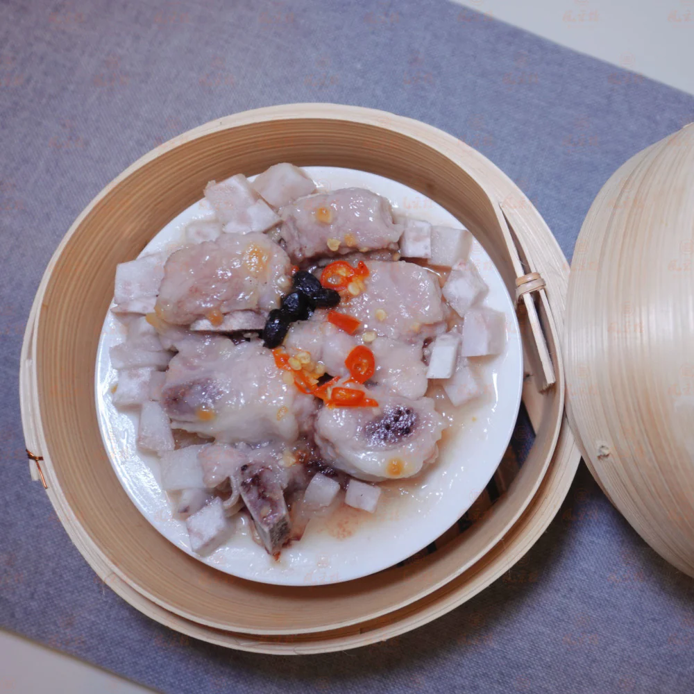 Fengcailou Frozen Cantonese Black Bean & Chilli Pork Spare Ribs (Dim Sum Ready-to-Steam) - 250g - Image 2