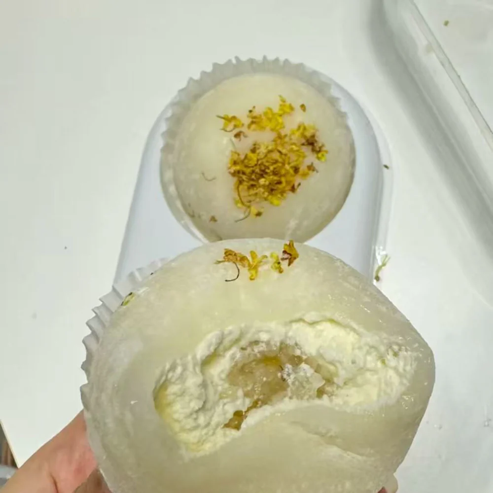 Fine Dessert Sydney Osmanthus Sweet Fermented Rice Daifuku Mochi – 2 Pieces, 130g - Image 2