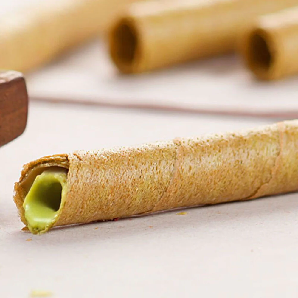 Franzzi Matcha Flavor Filled Rolls - 60g - Image 2
