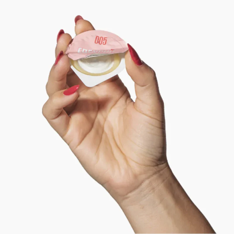 Frenchie The Beret Ultra-Thin Condoms with Hyaluronic Acid - 3 Pack - Image 2