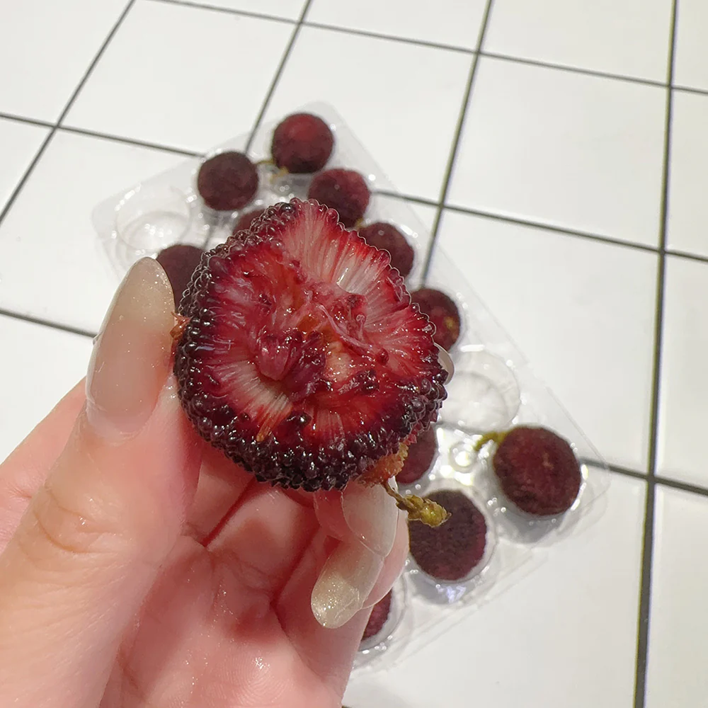Fresh Air-Flown Bayberries - 1 Box - Image 2
