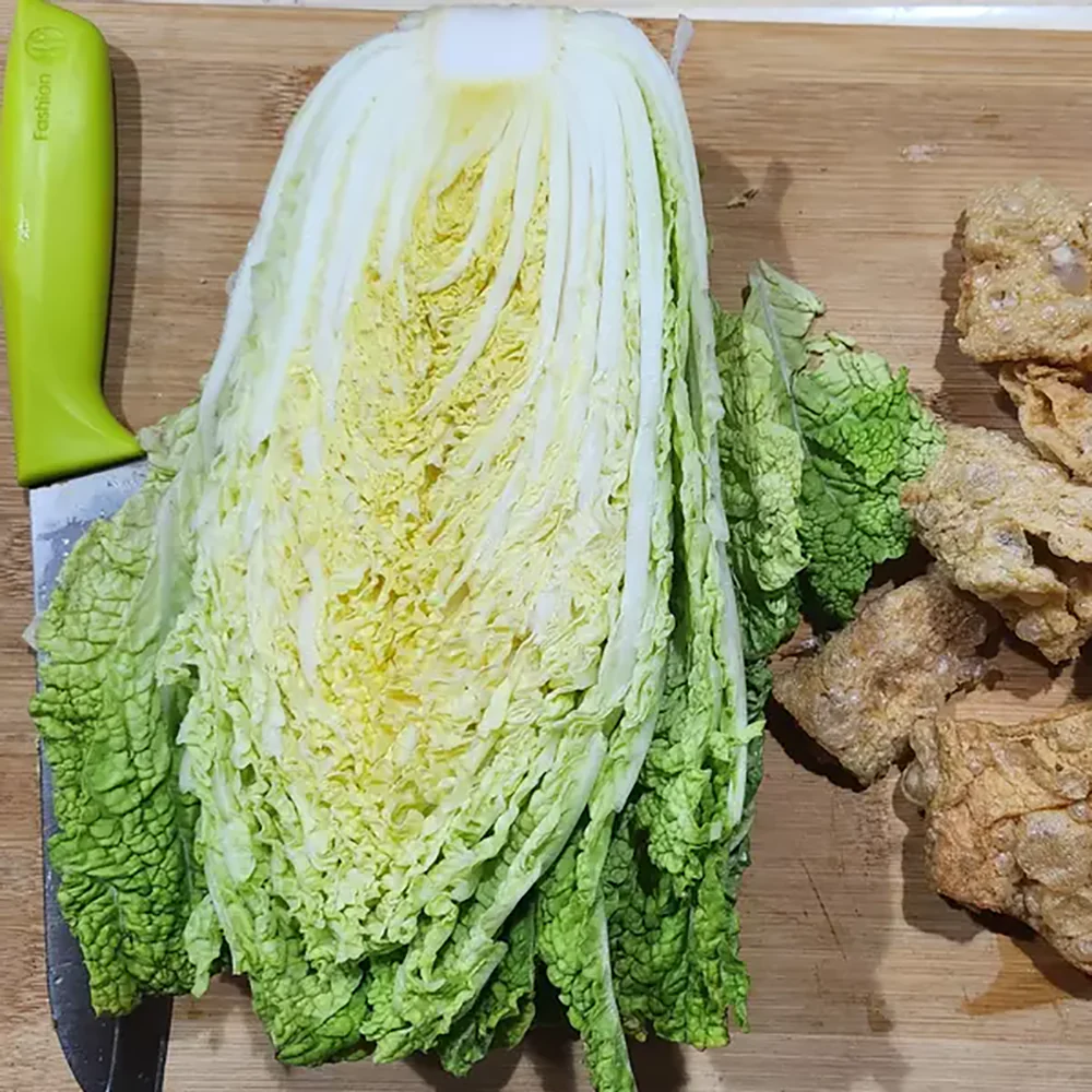 Fresh Napa Cabbage - Half Piece - Image 5