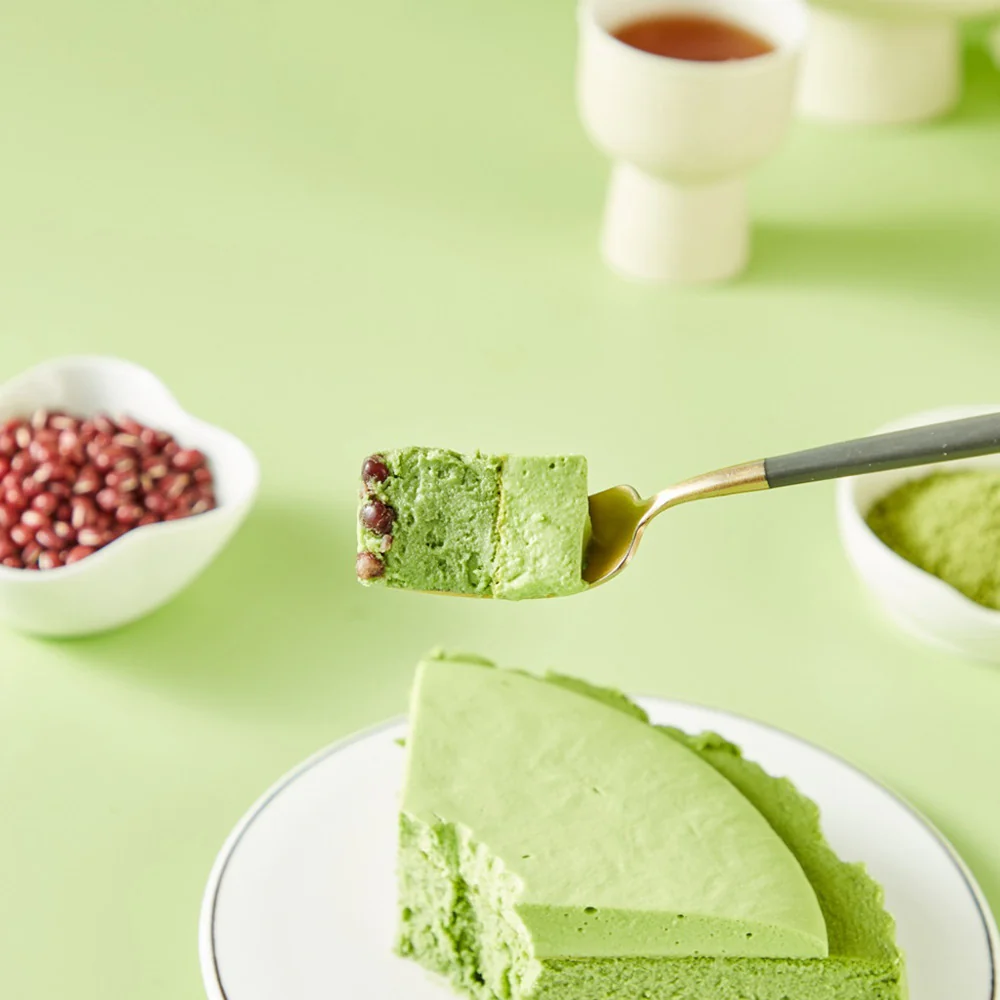 Freshippo Bakery Frozen Matcha Soufflé Cheesecake 600g - Image 2