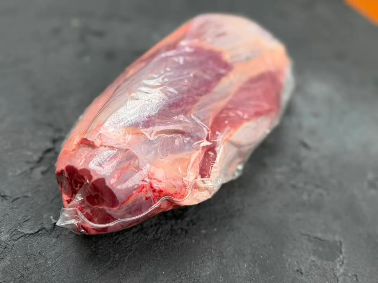 Frozen Angus Grain-Fed Gravy Beef 1kg - Beef Shank for Slow Cooking - Image 3