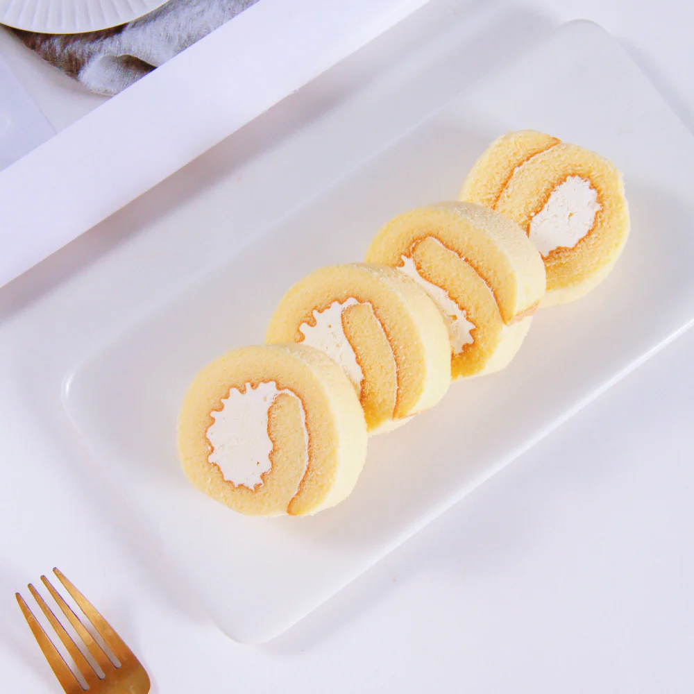 Frozen Japanese-Style Mini Swiss Roll 200g - Cream-Filled Sponge Cake Roll - Image 4