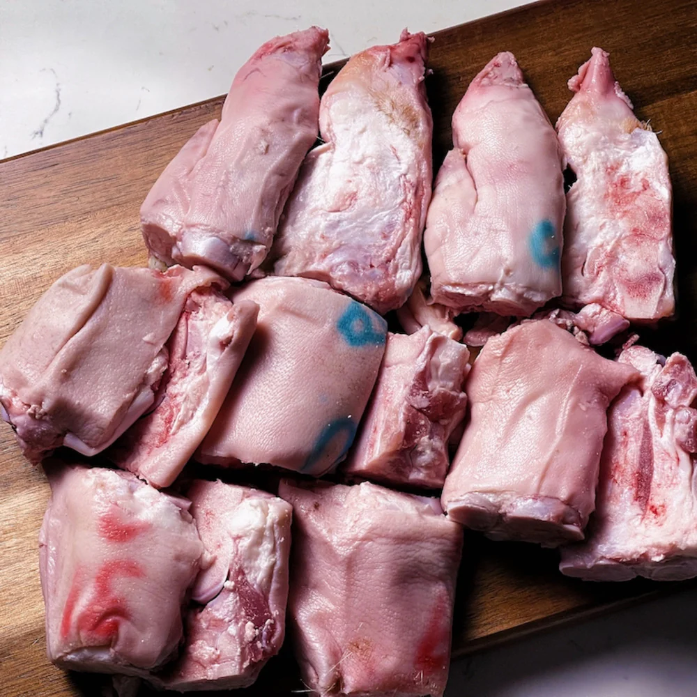 Frozen Kurobuta (Berkshire) Pork Trotter Tips (900g-1160g)