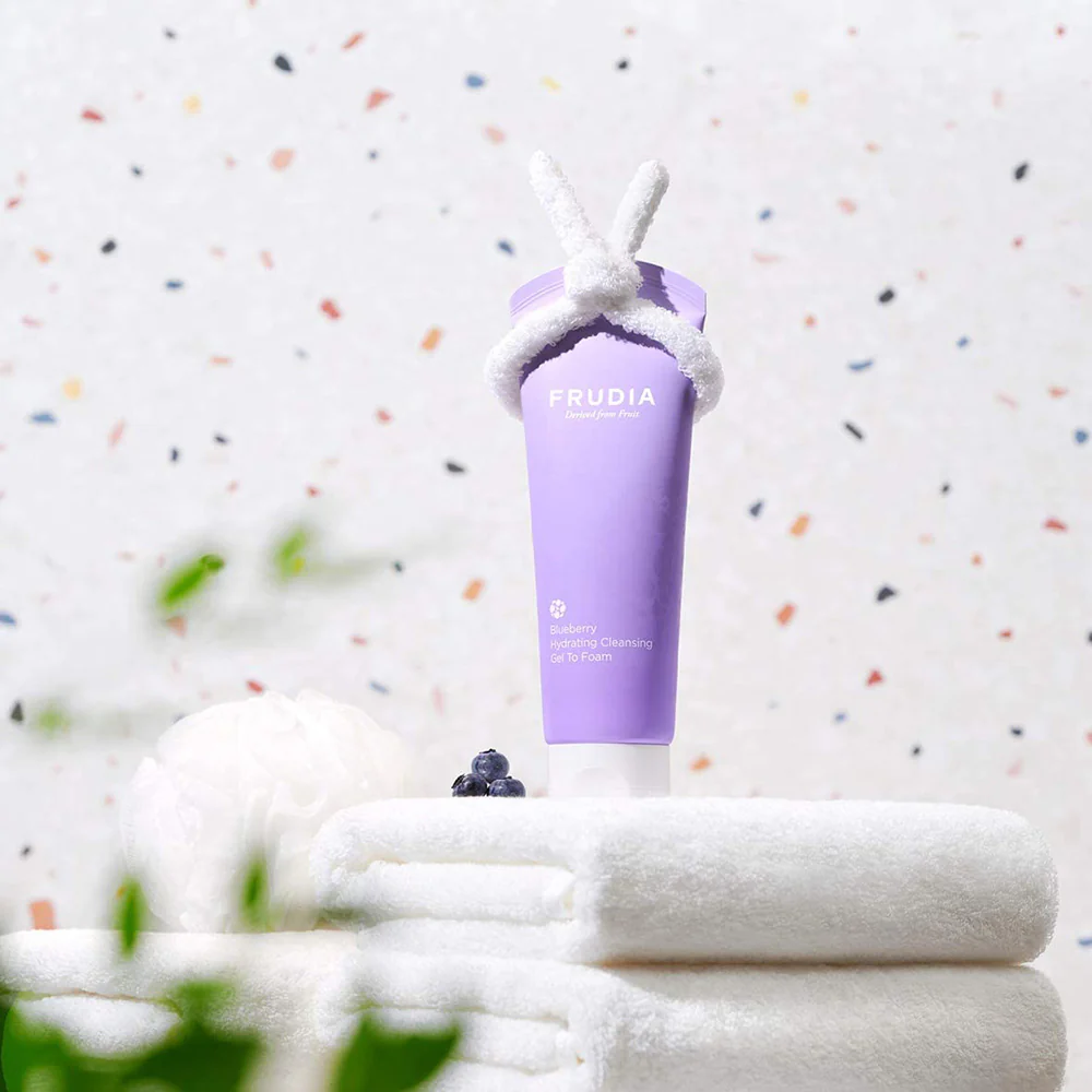 Frudia Blueberry Hydrating Cleansing Gel to Foam - 145ml - Image 3
