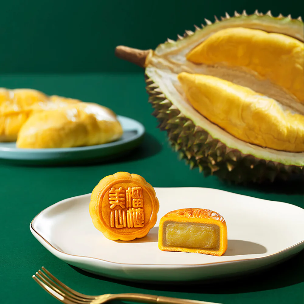 Gift Box Hong Kong Maxim's Mooncake Musang King Durian Soft Center 6 Pieces 270g - Image 4