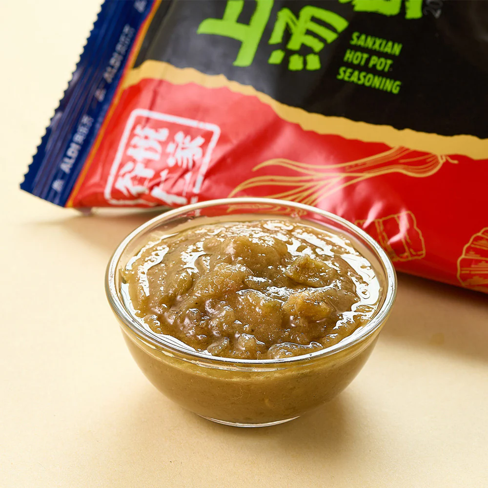 Gu Yue Renjia Savoury Three-Delicacy Hot Pot Soup Base 200g – Limited Import - Image 2